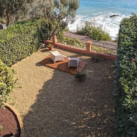 Apartamento Terrace On The Sea: & Pool