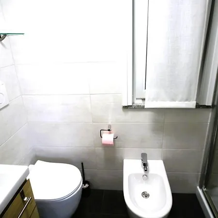 Terrace On The Sea: & Pool Andora