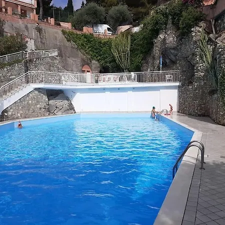 Terrace On The Sea: & Pool Apartment